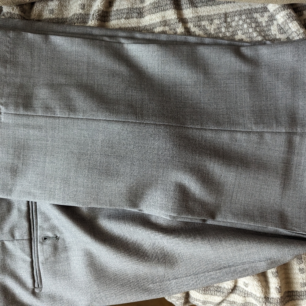 Mantoni Euro Slim Flat Front Wool Dress Pants Grey Size 44 altered  down to 43